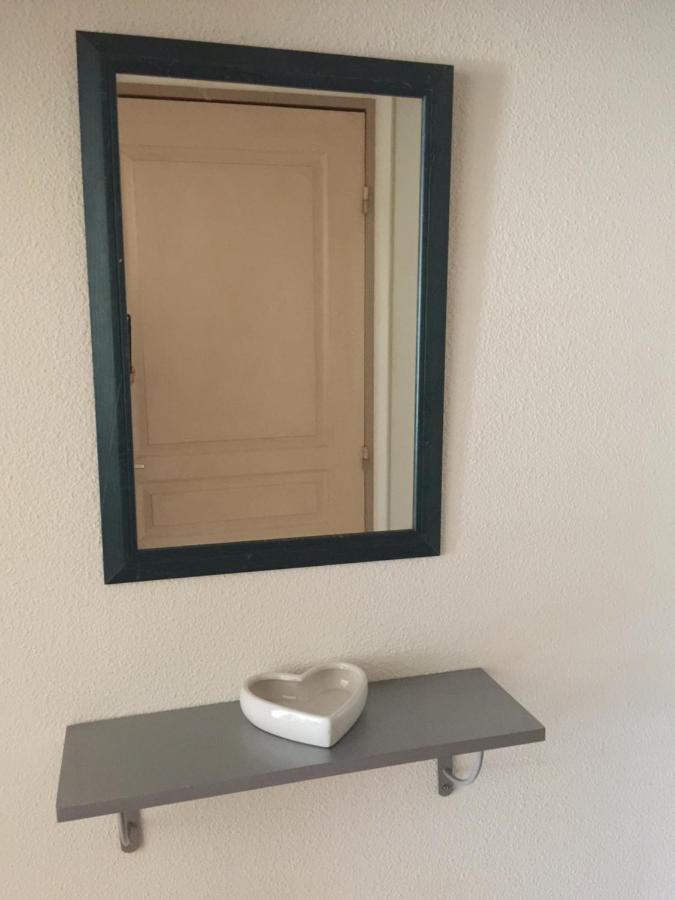 Les Iris Daire Carcassonne Dış mekan fotoğraf
